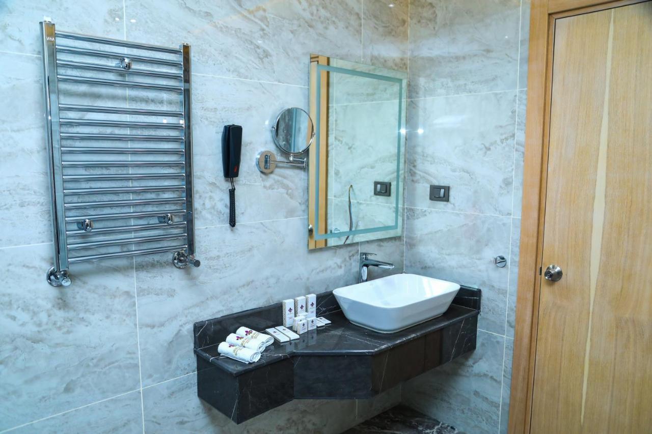 Iris Hotel Baku - Halal Hotel Esterno foto
