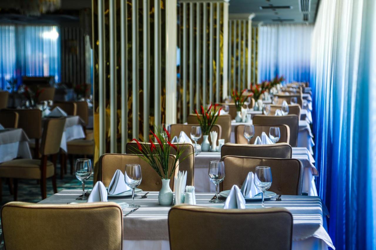 Iris Hotel Baku - Halal Hotel Esterno foto