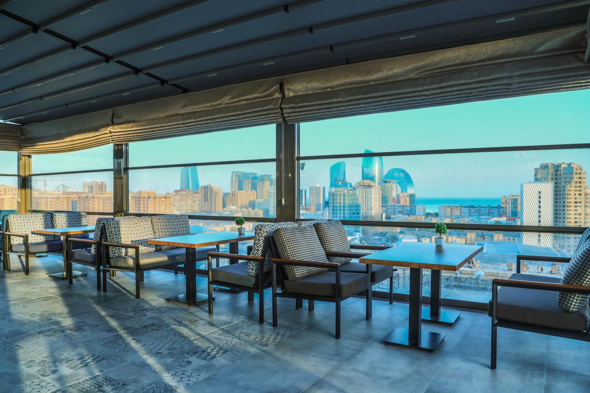 Iris Hotel Baku - Halal Hotel Esterno foto